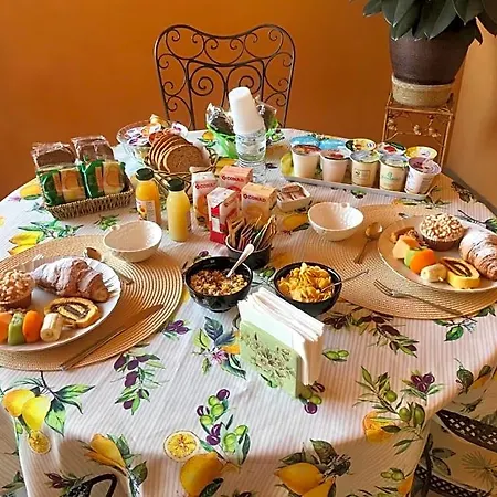 B&B La Mammola 파브리아노