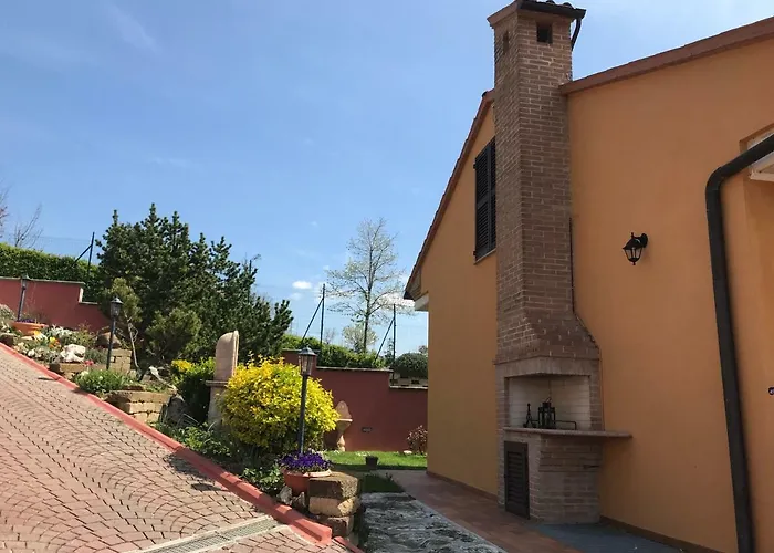 La Mammola 住宿加早餐酒店